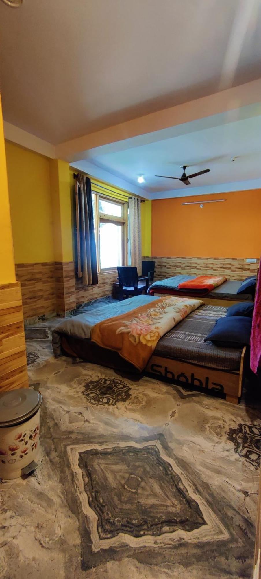 Flipsyde Retreat Hotel Kasol Exterior foto